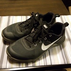 Mens Nike Metcon 1